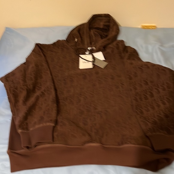 Christian Dior hoody it brand new with tag on it - Picture 3 of 5